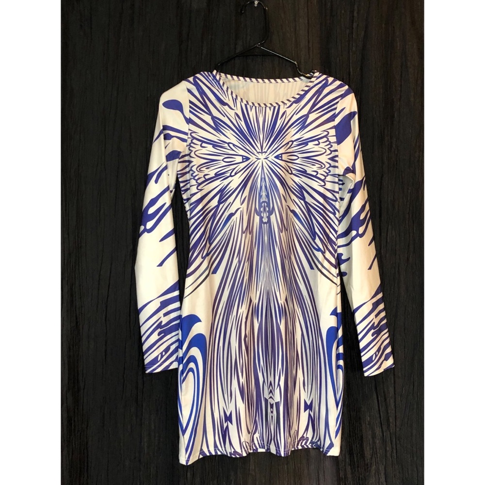 Mini purple/white dress